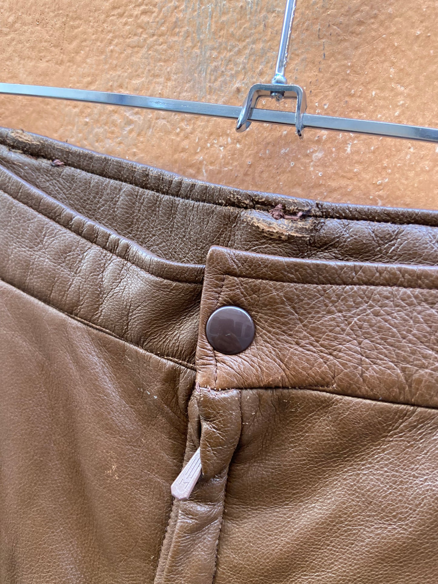 Pantalone in pelle marrone