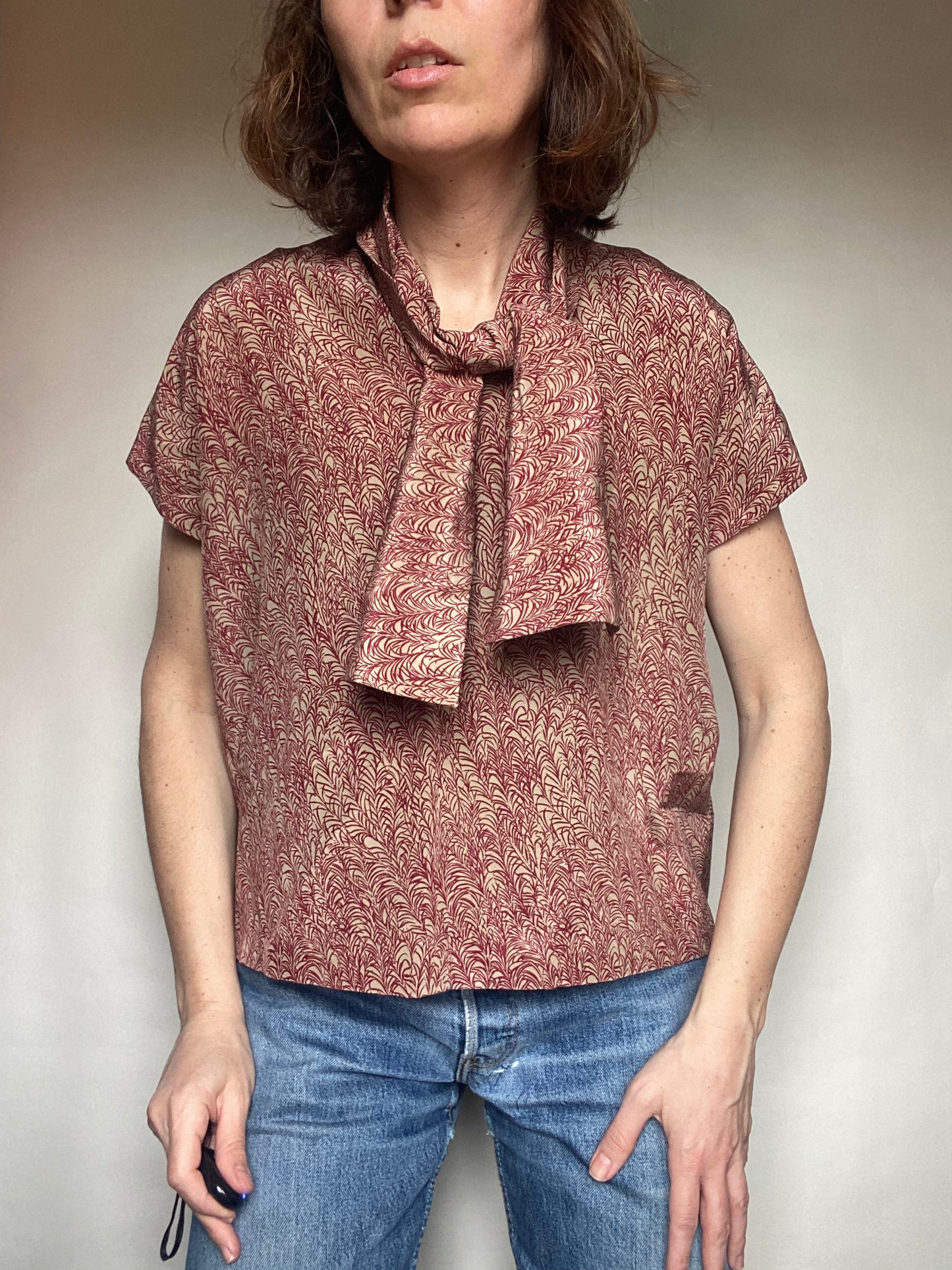 Blusa seta con nastro