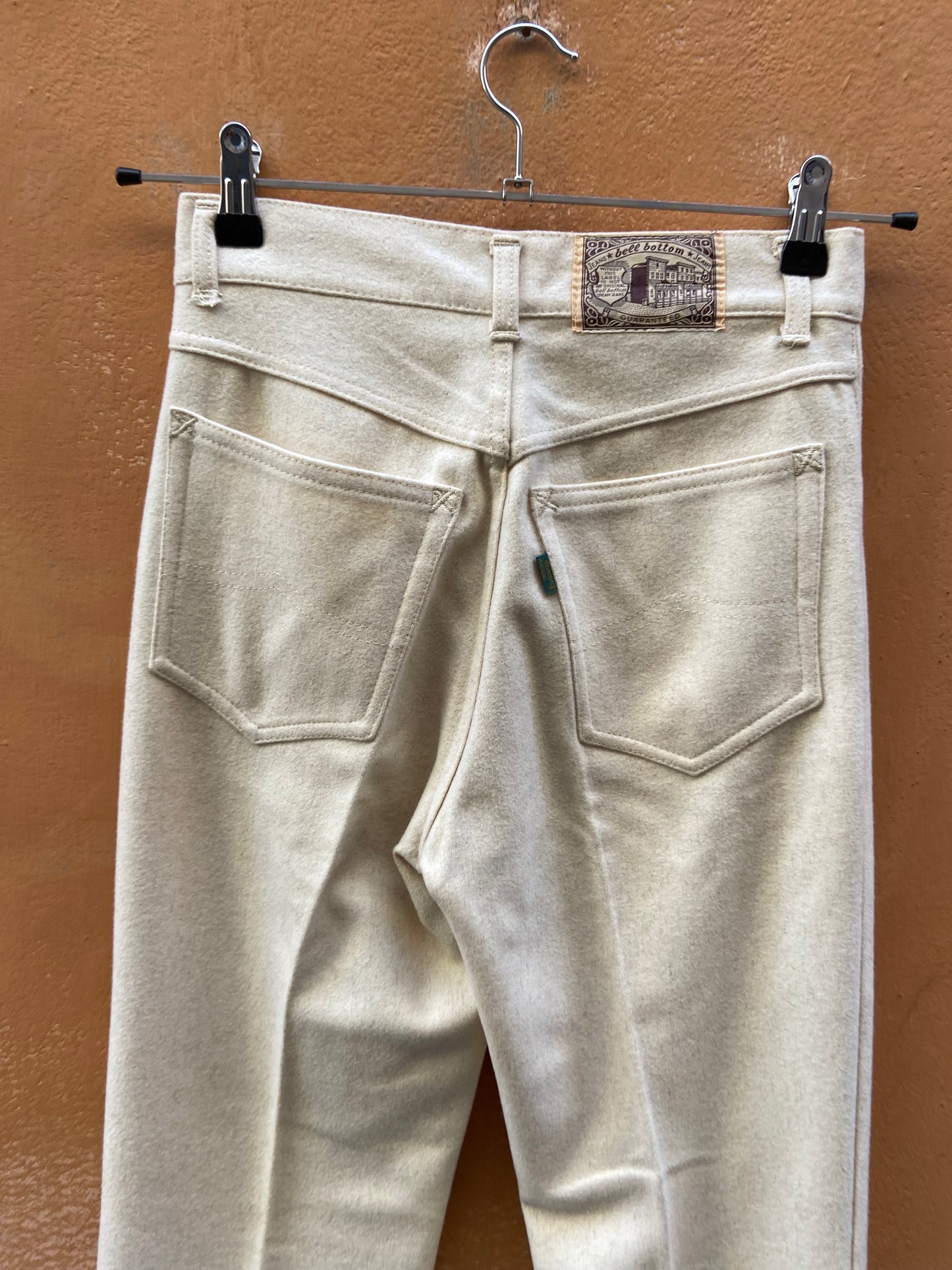 Pantalone Bell Bottom