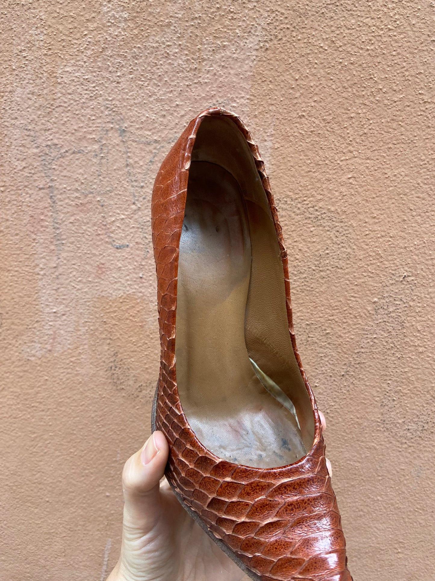 Décolleté serpente