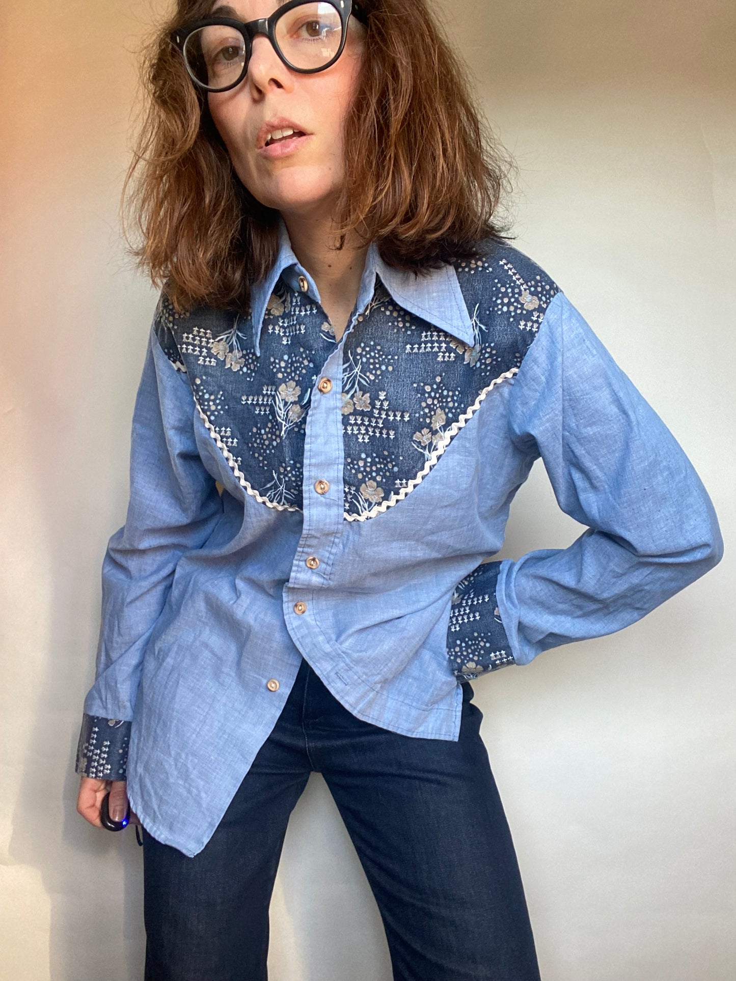 Camicia jeans floreale