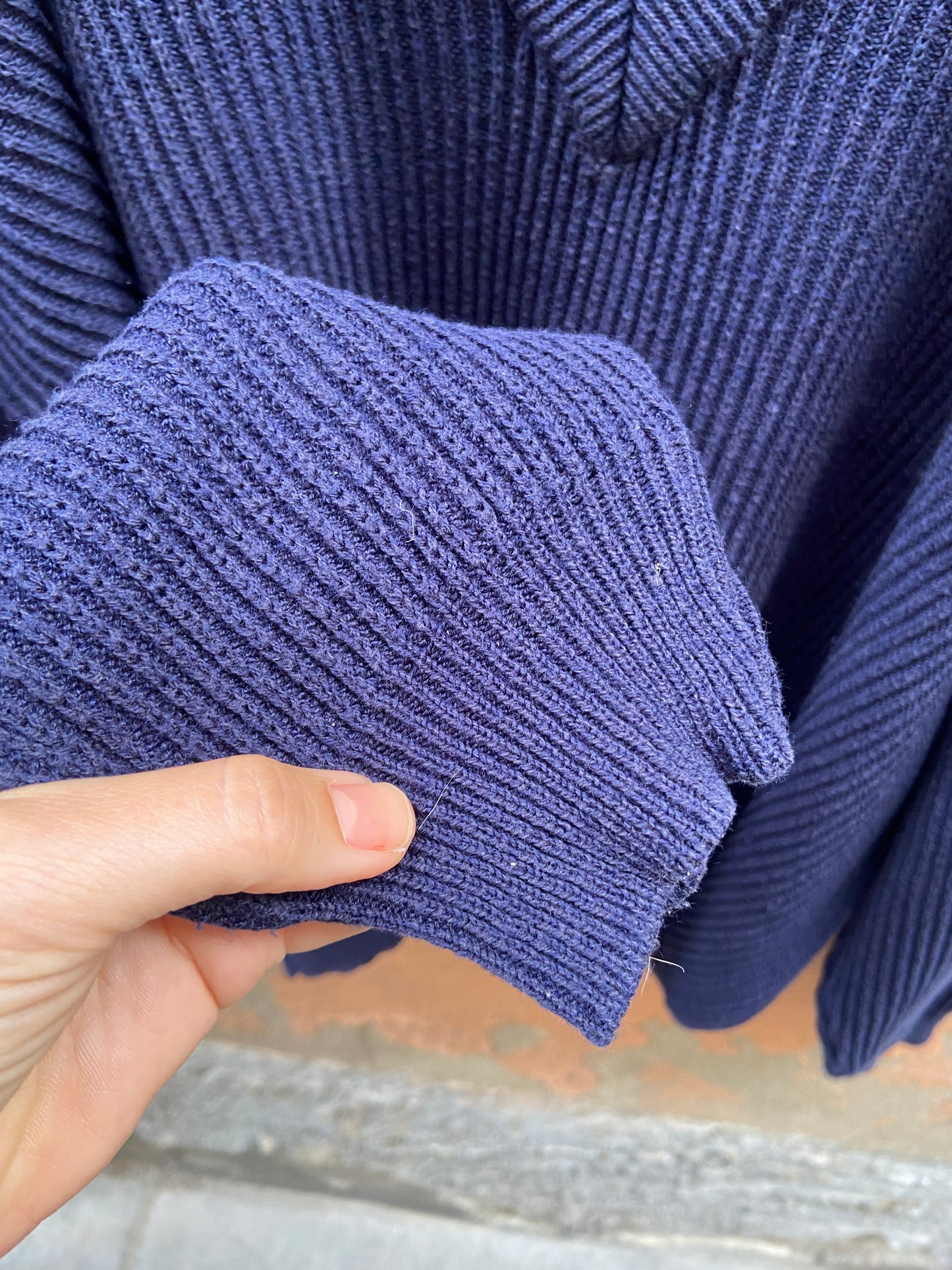 Maglione coste blu