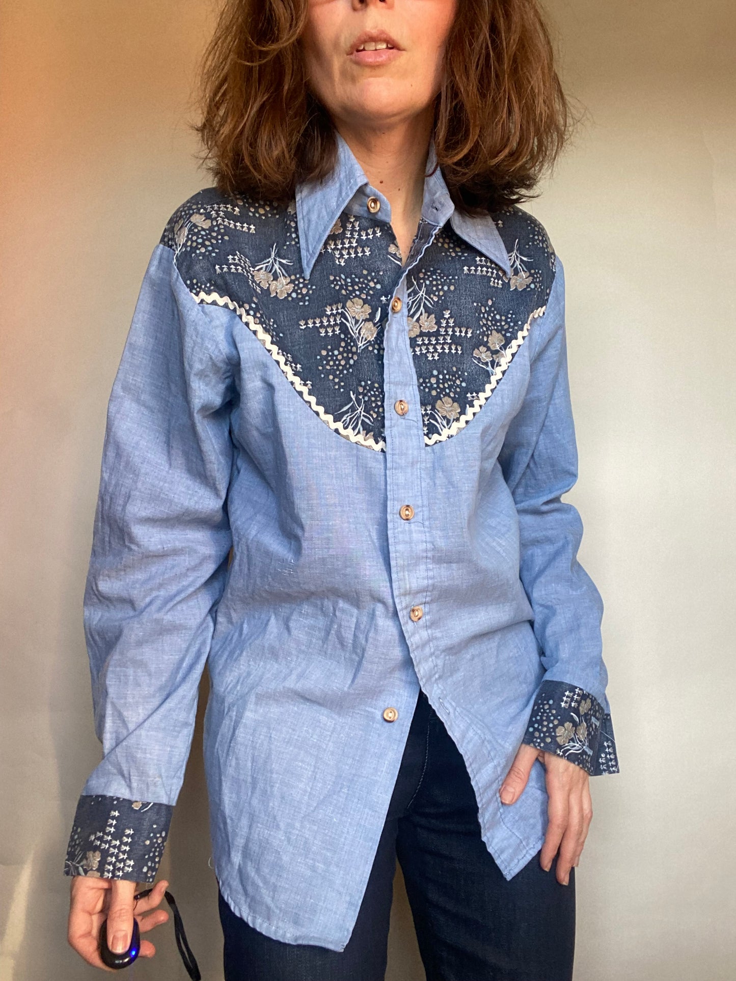 Camicia jeans floreale