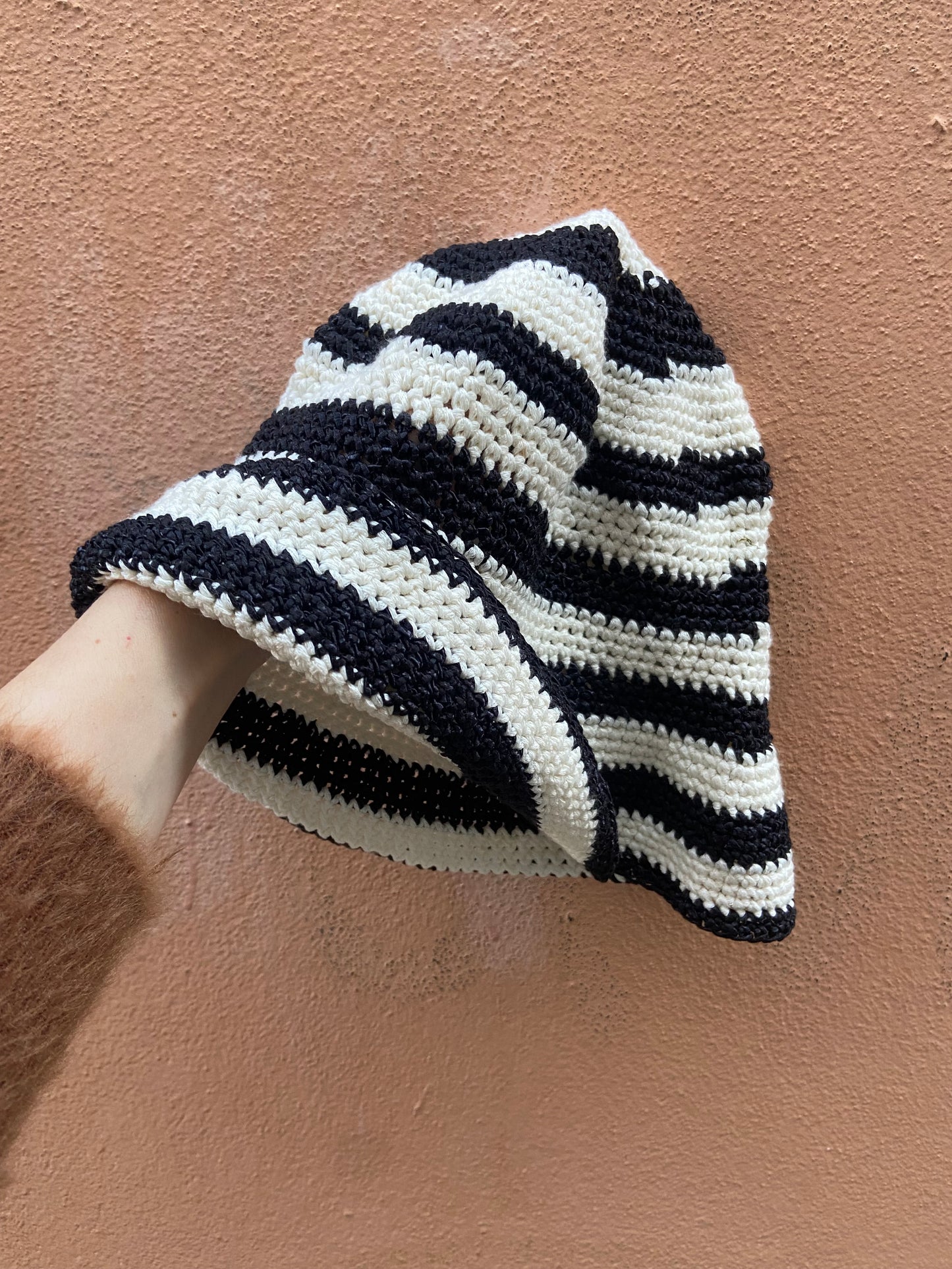 Cappellino handmade hippie