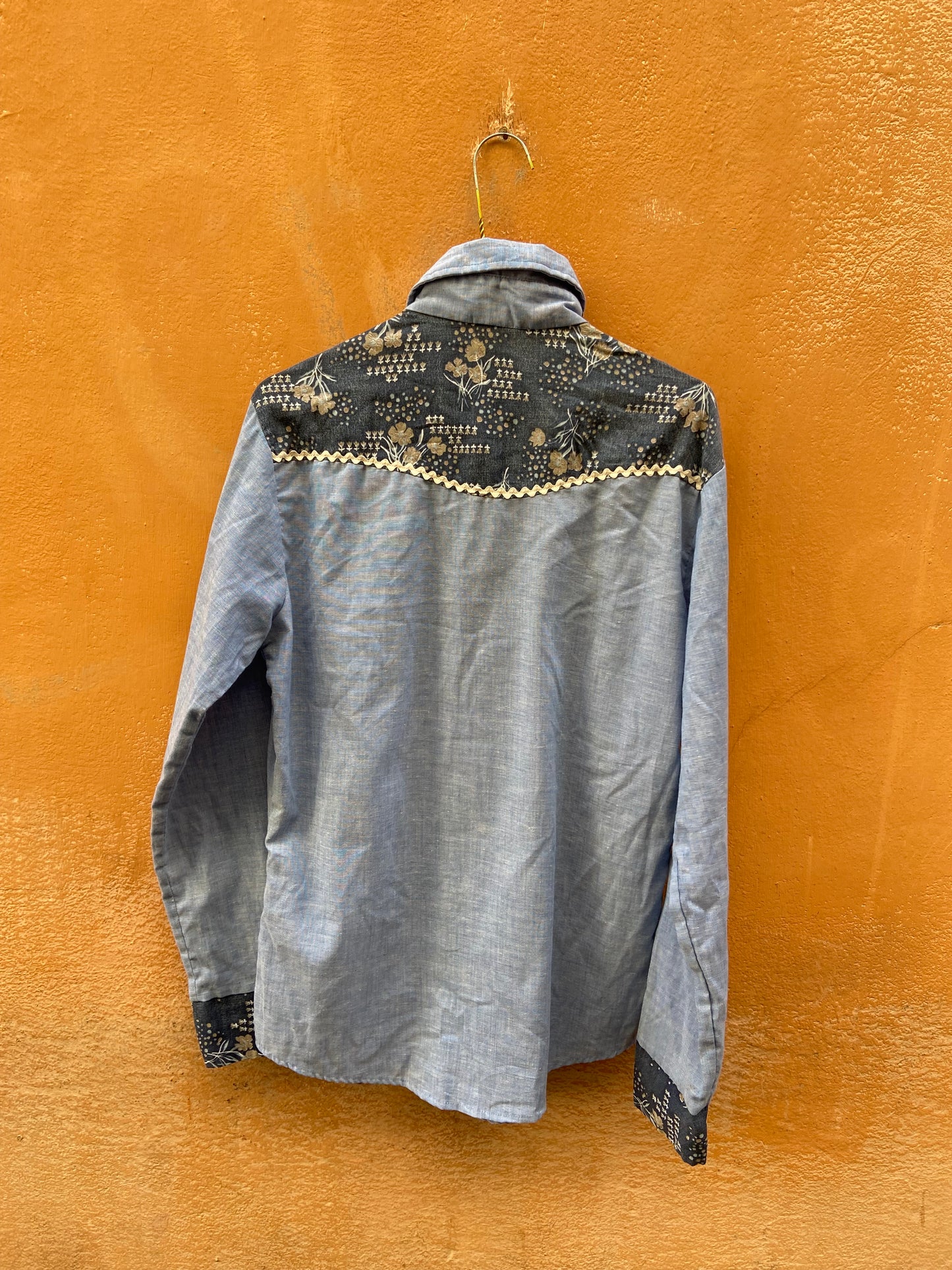 Camicia jeans floreale