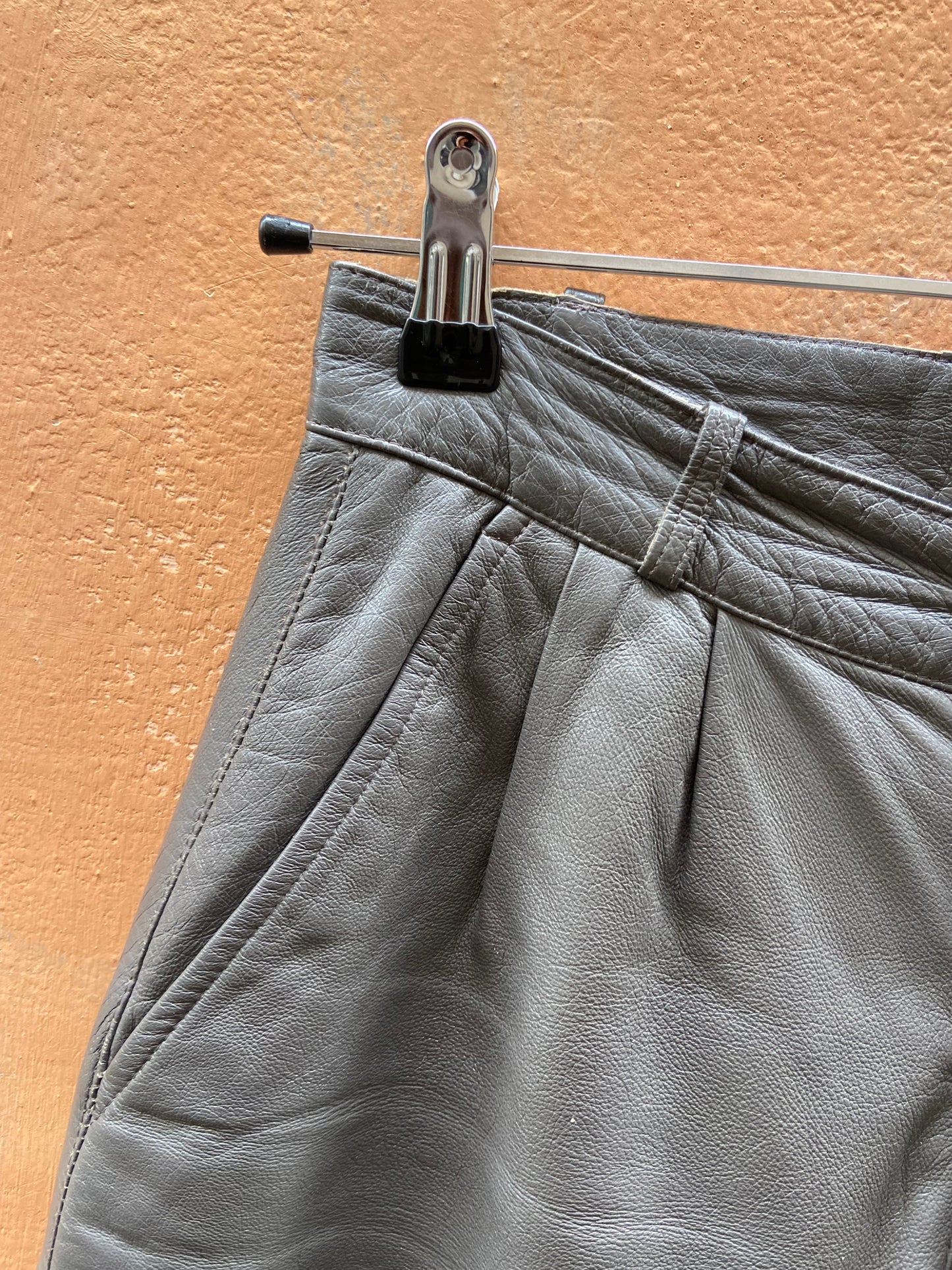 Pantalone pelle grigio