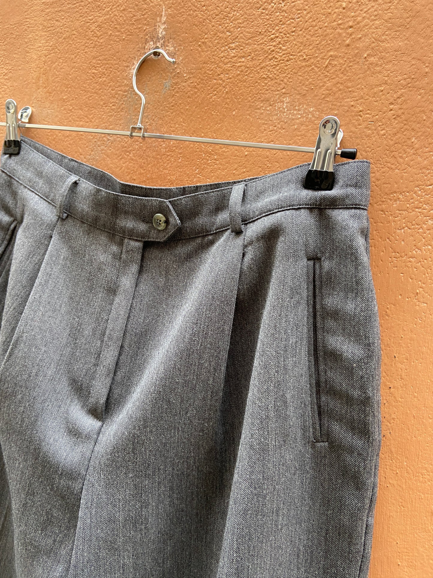 Completo pantalone grigio