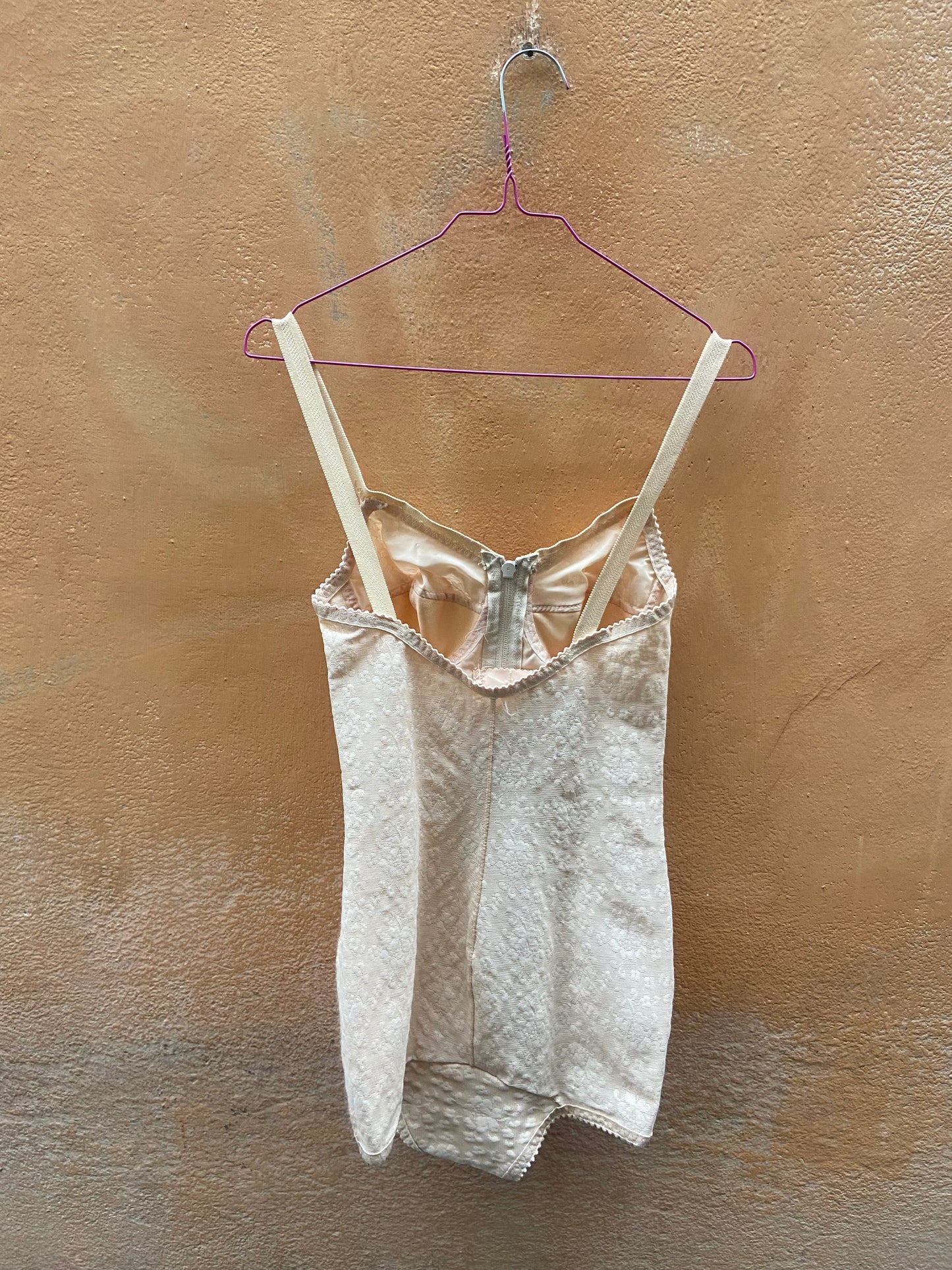 Body pin up vintage