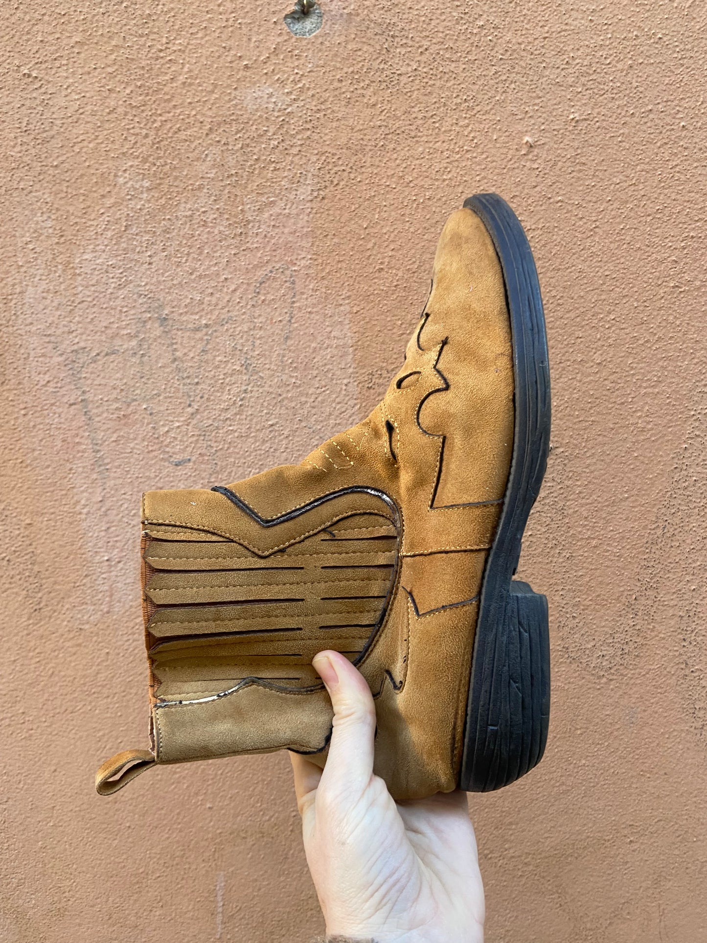 Stivaletto texano scamosciato