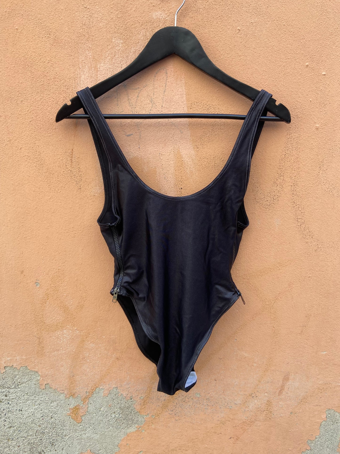 Costume cerniera