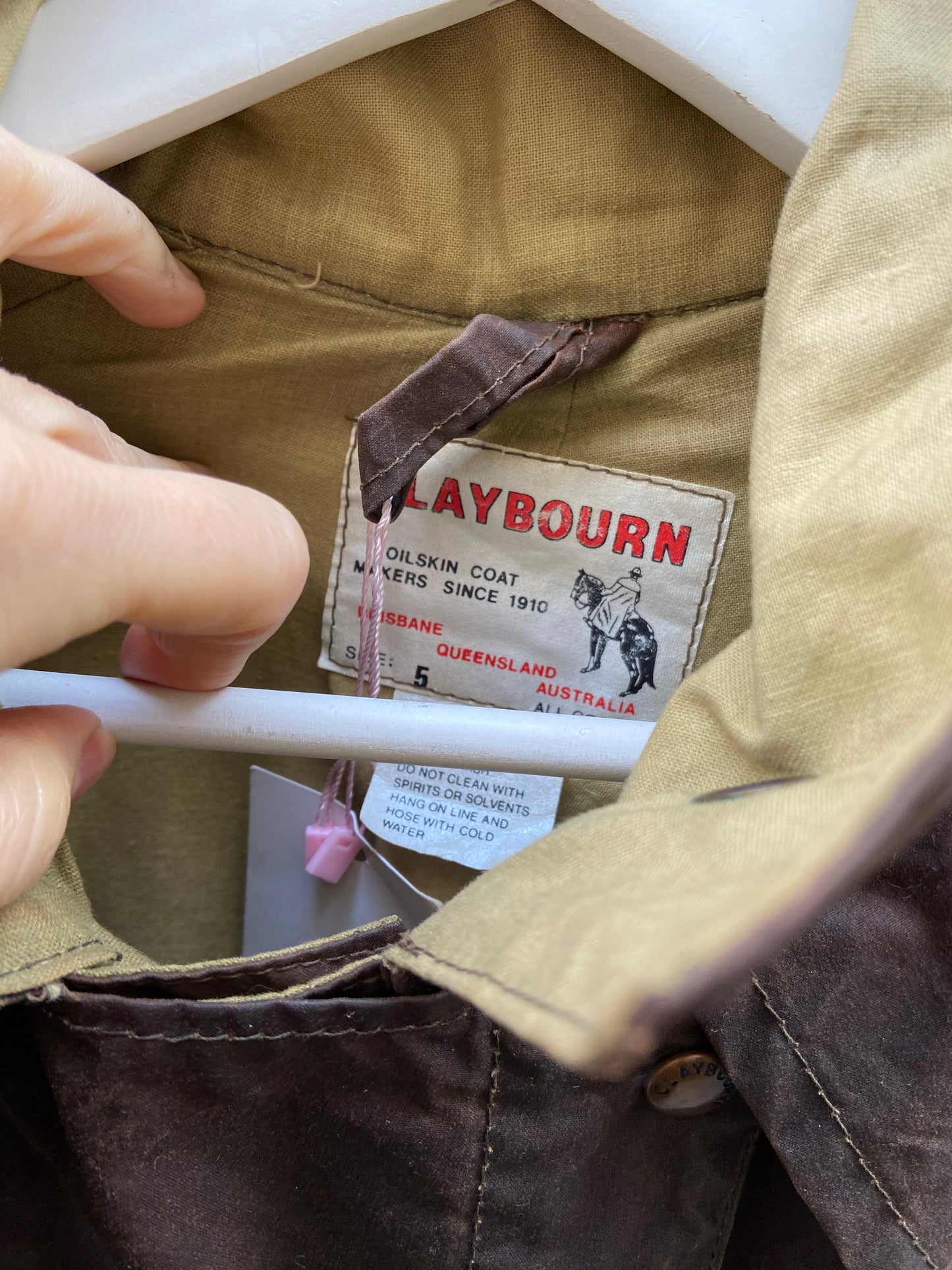 Impermeabile con mantella