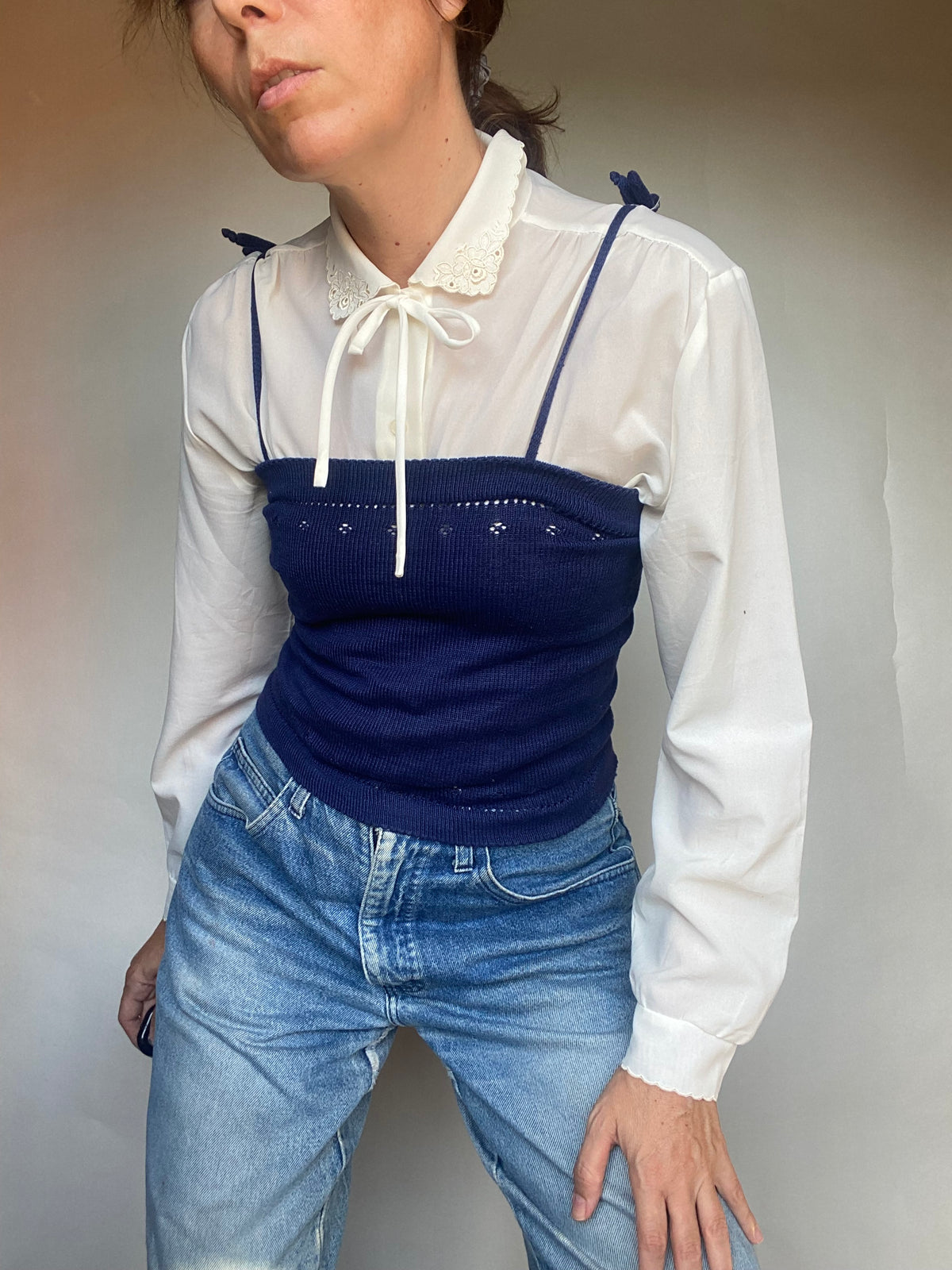 Top in maglia blu
