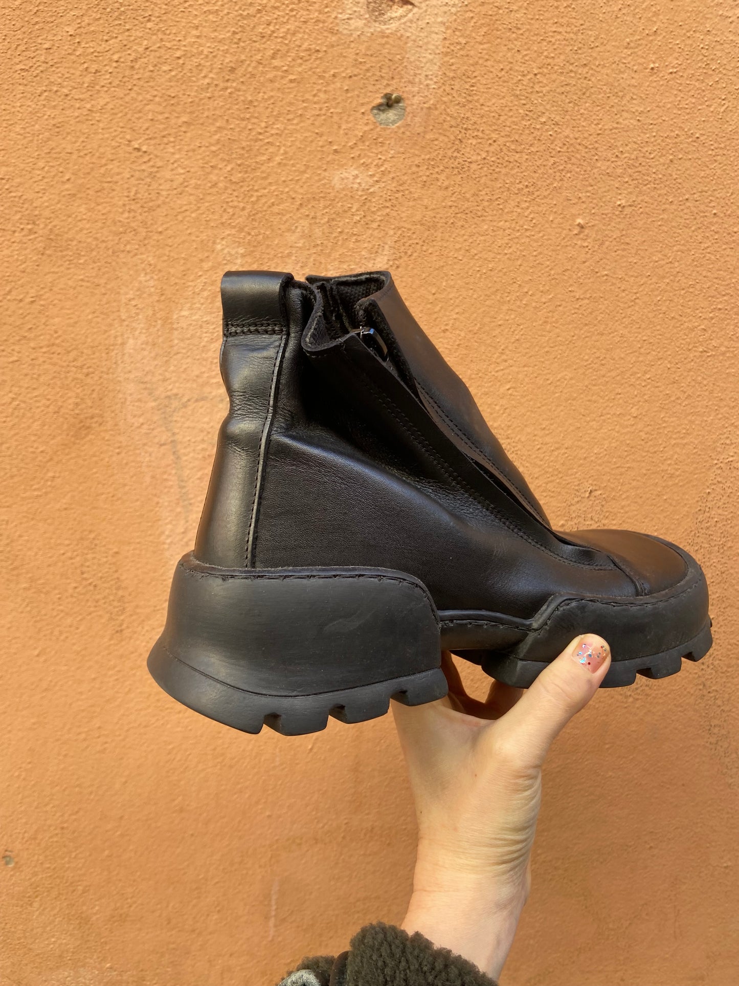 Stivaletto avangarde y2k