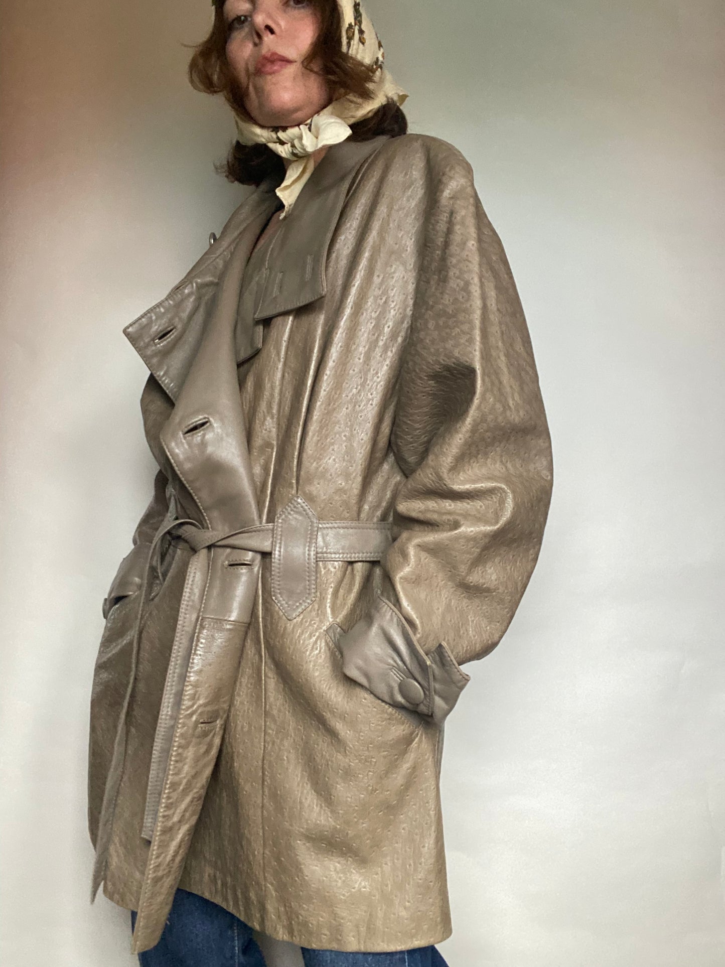 Trench in pelle