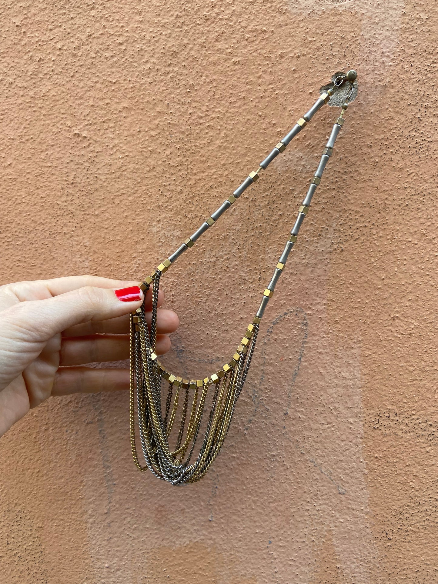 Collana cascata