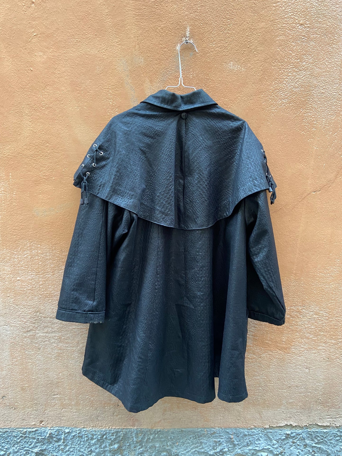 Giacca vintage con mantella