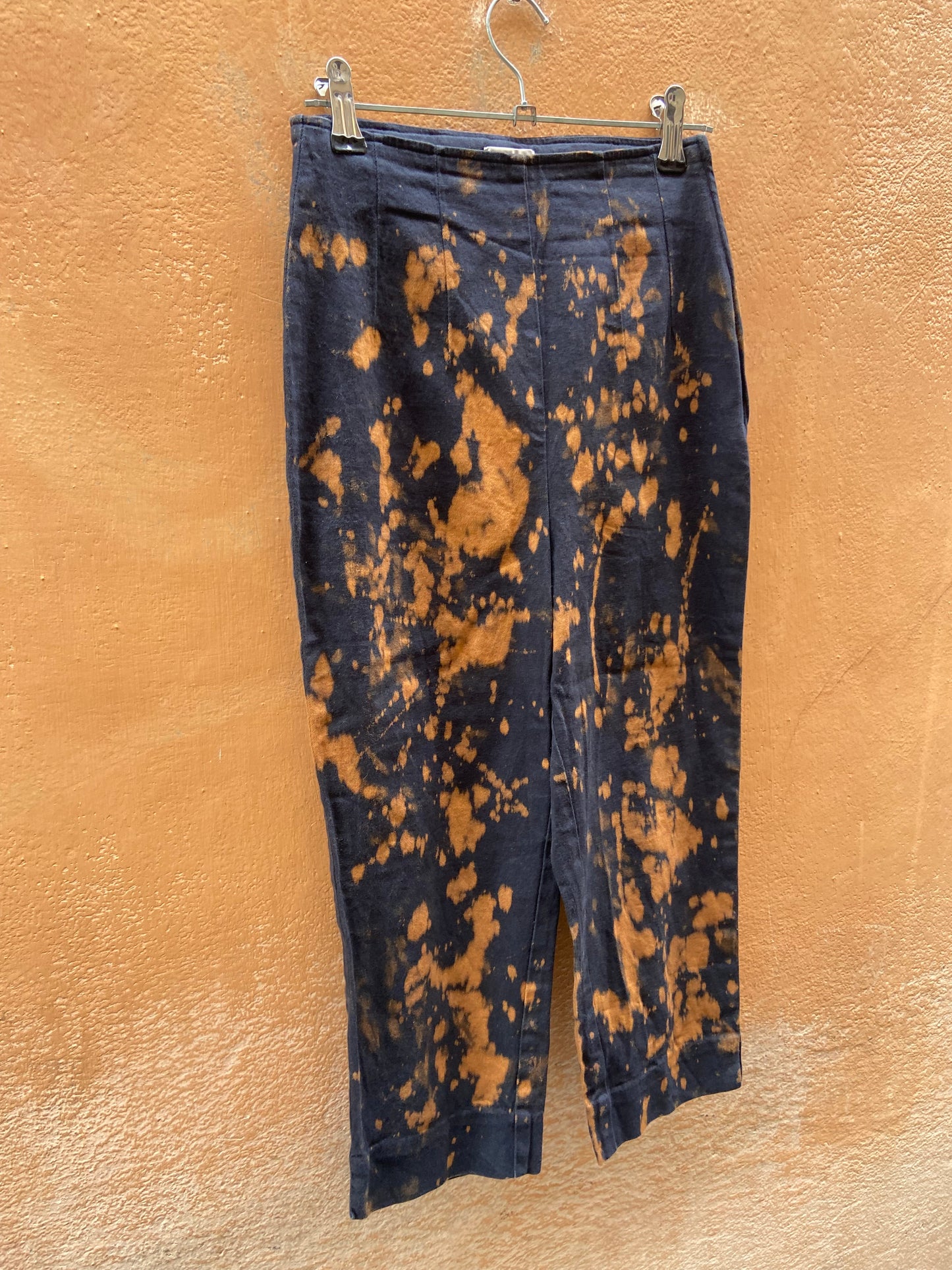 Pantalone Capri, anni 2000