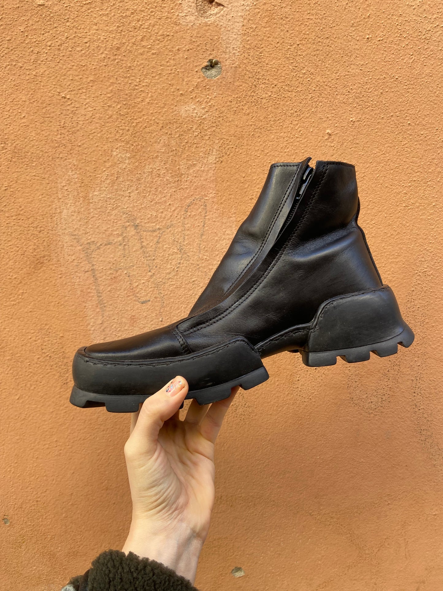 Stivaletto avangarde y2k