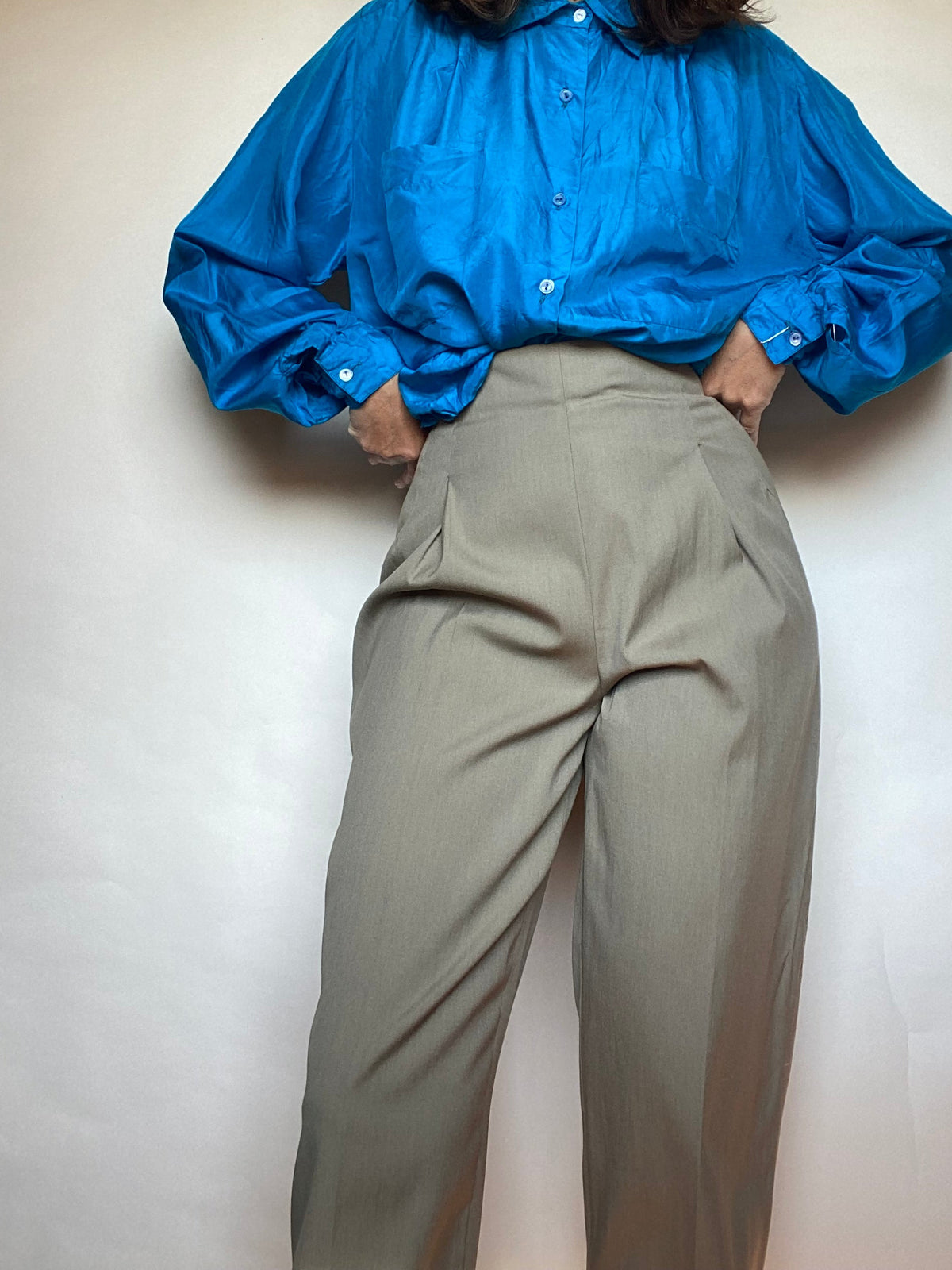 Pantalone cachi vita alta