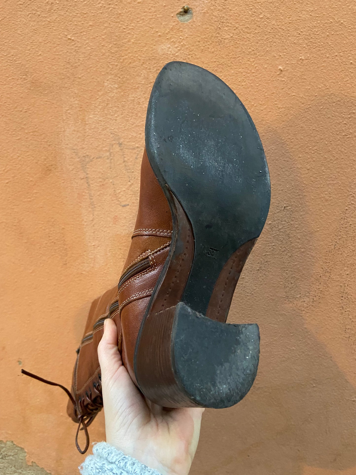 Stivale stringato 37