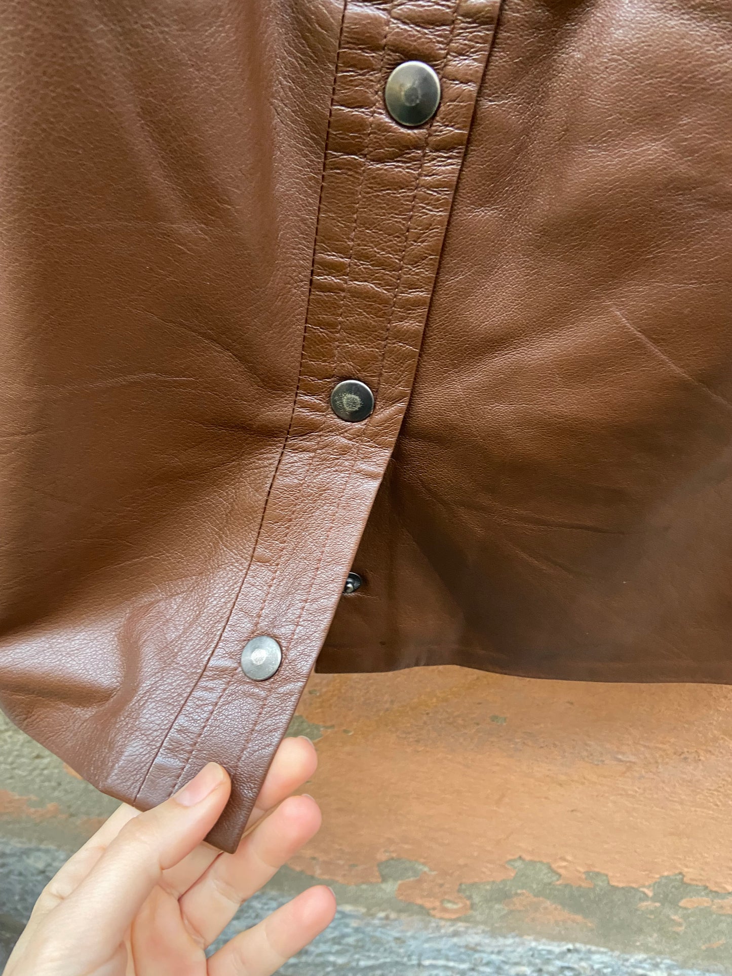 Gonna in pelle marrone