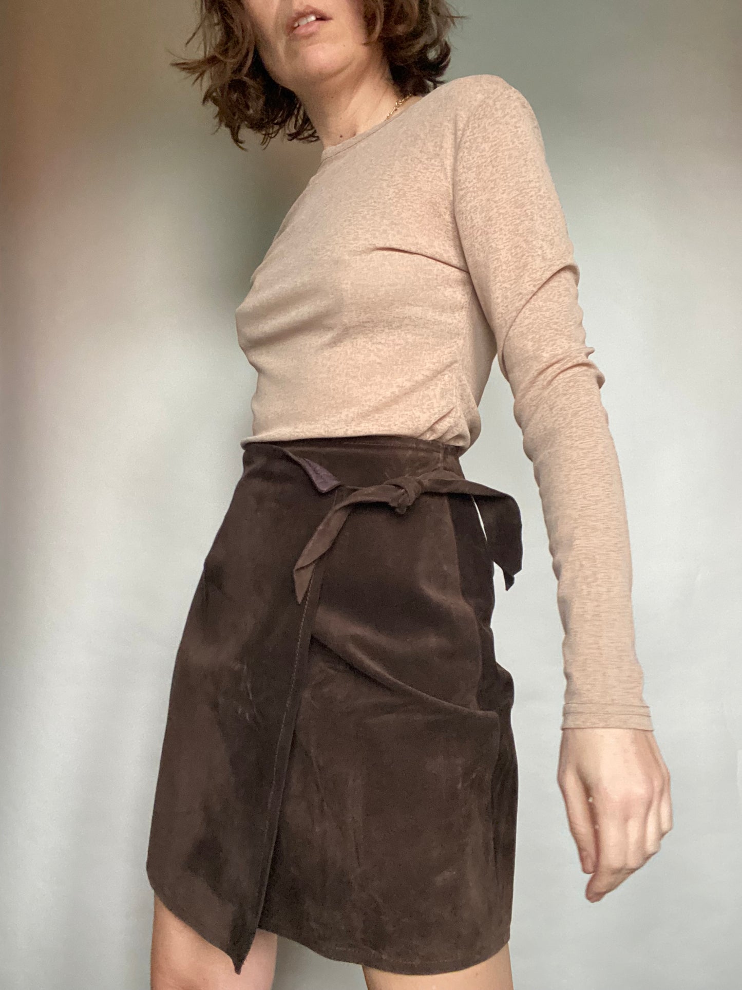 Gonna wrap scamosciato