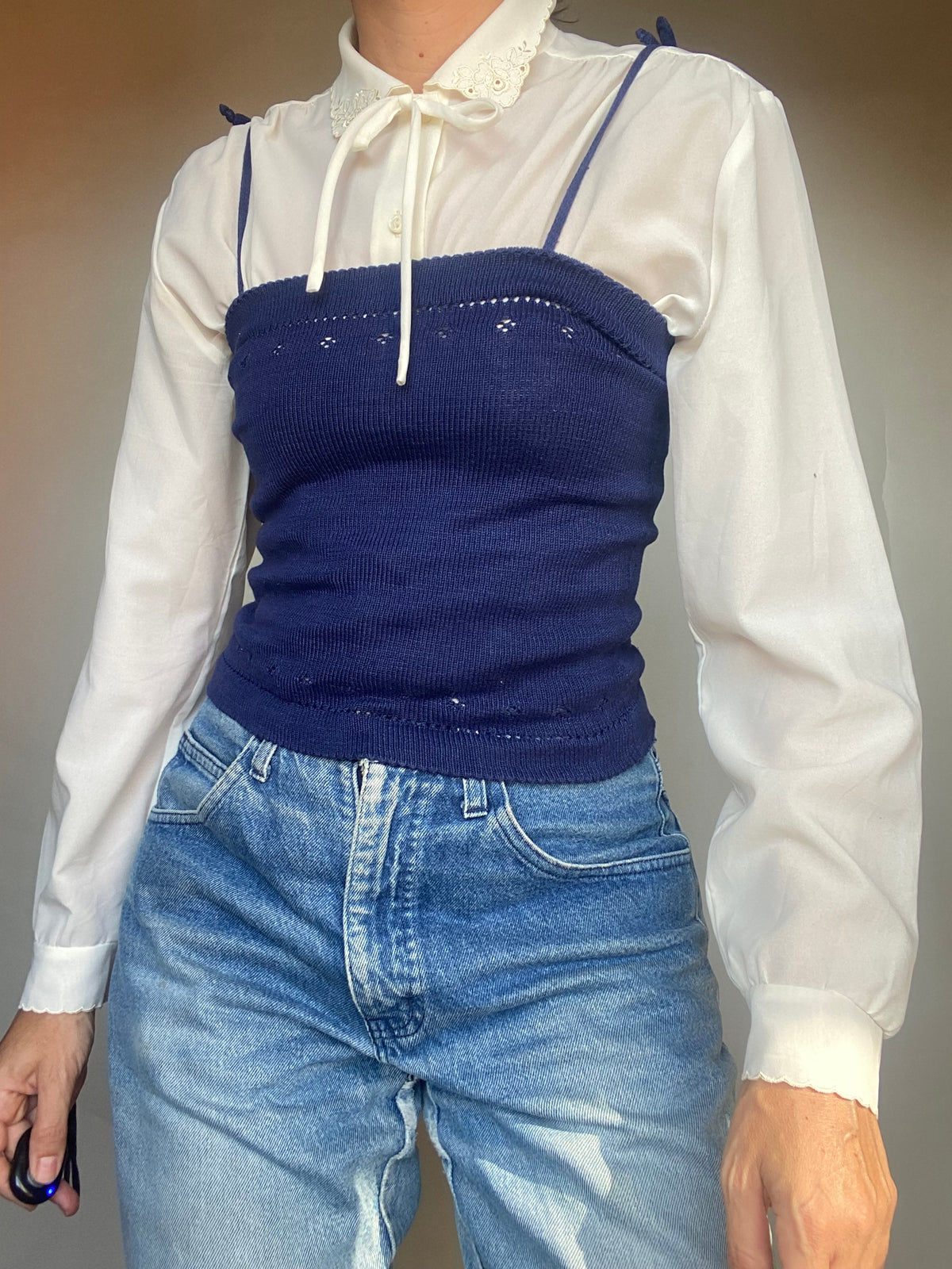 Top in maglia blu