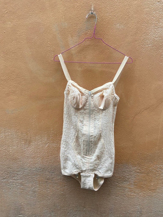 Body pin up vintage