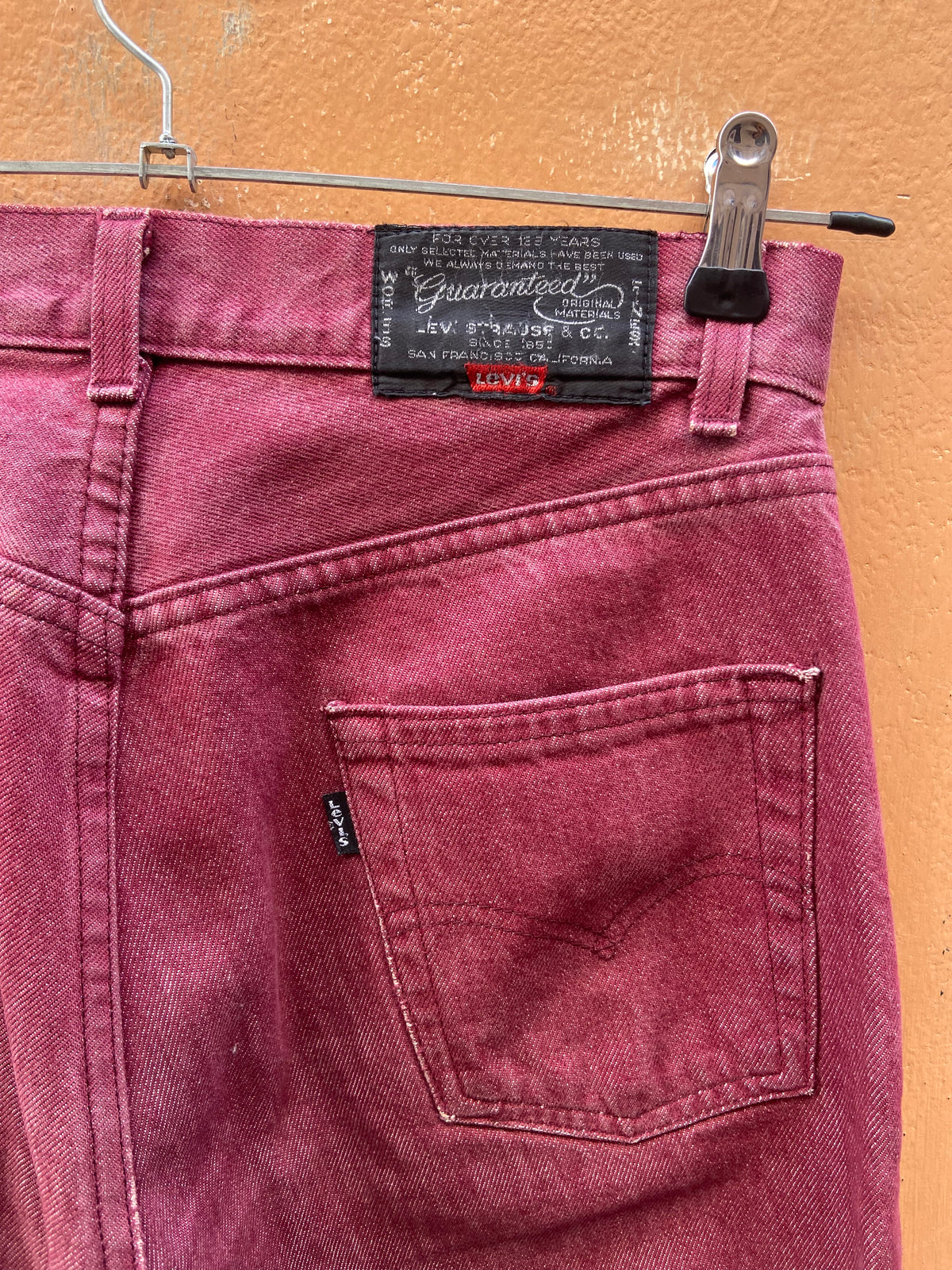 Levis ciliegia vintage