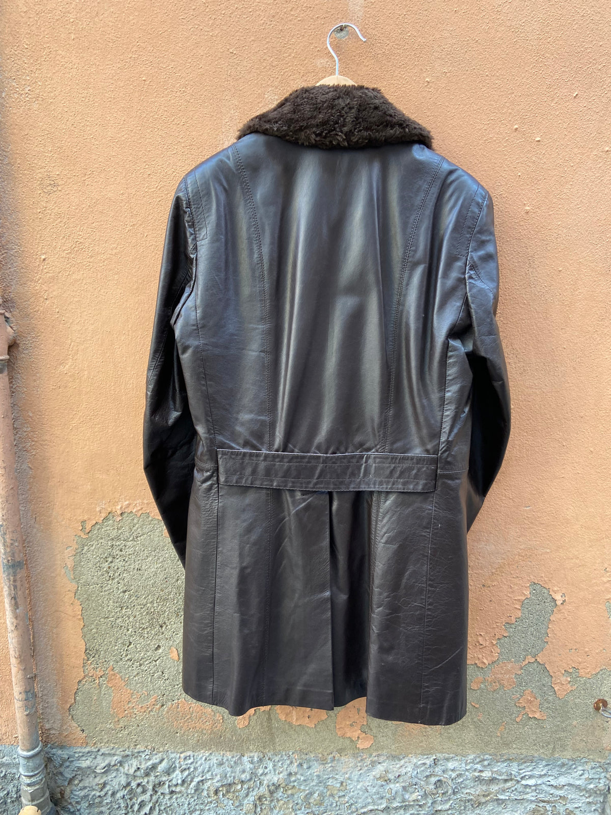 Giaccone pelle interno pelo