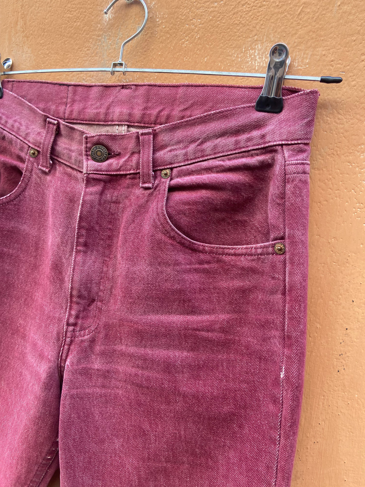 Levis ciliegia vintage