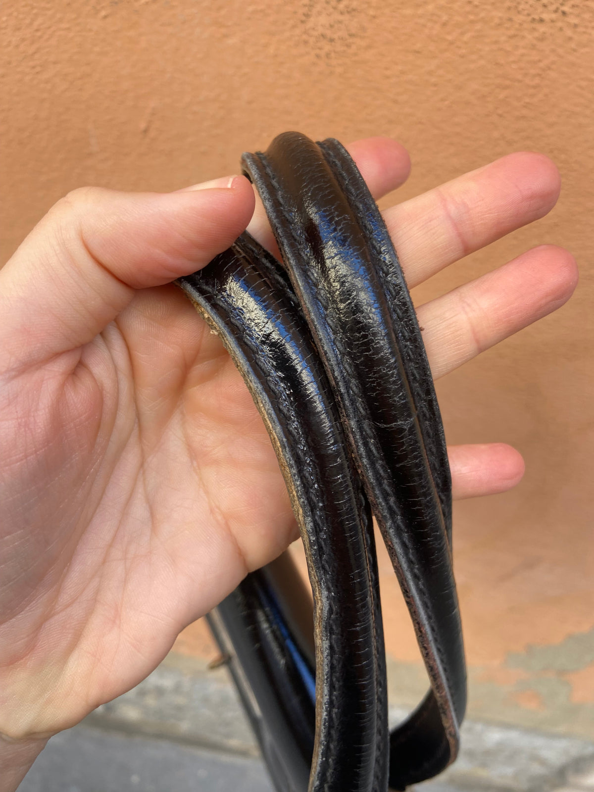 Borsetta vintage vernice