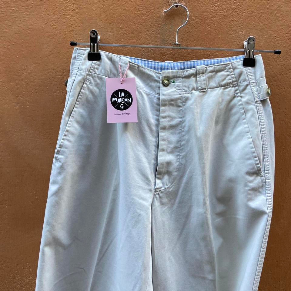 Pantalone chiaro maschile