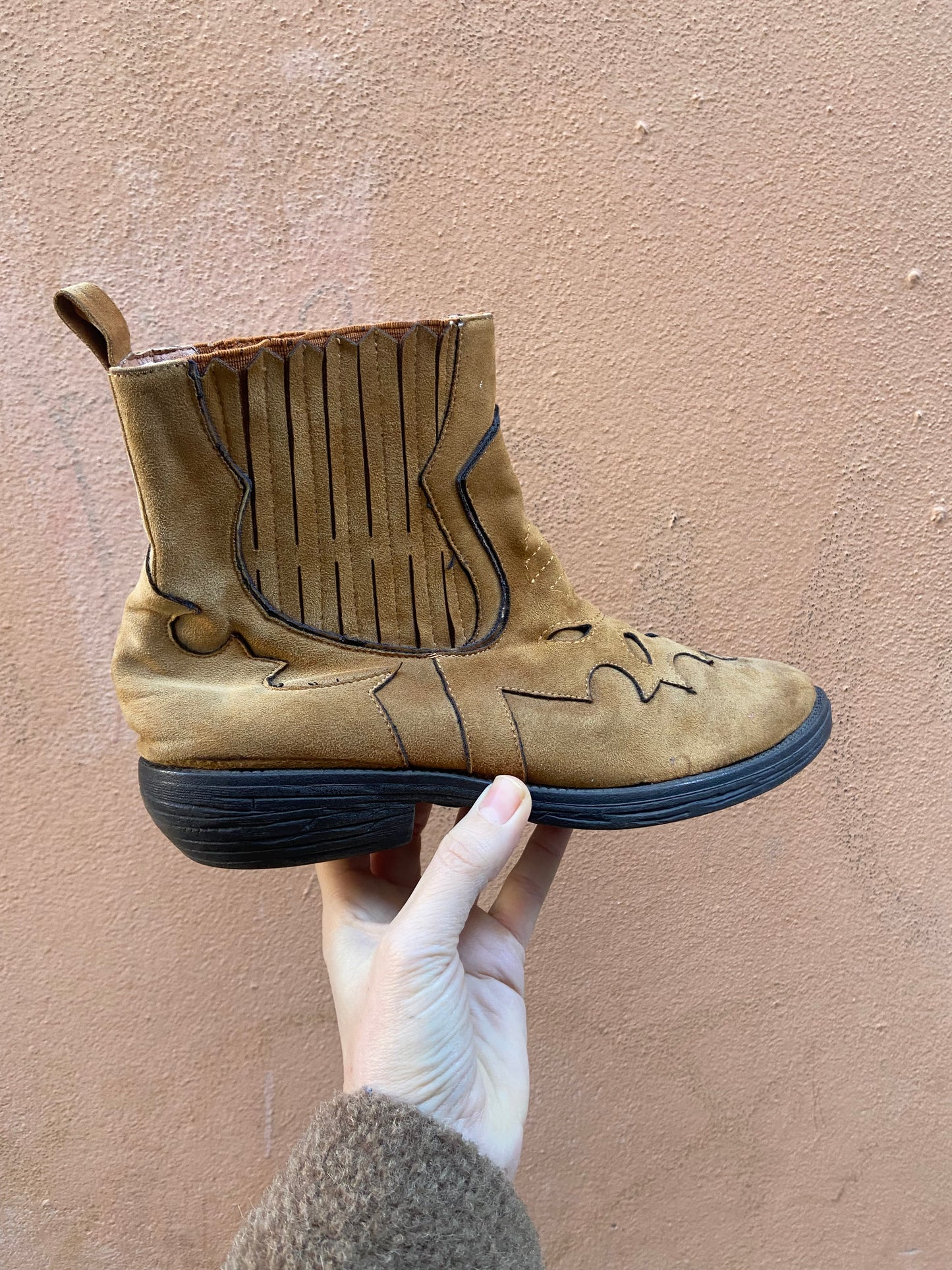 Stivaletto texano scamosciato