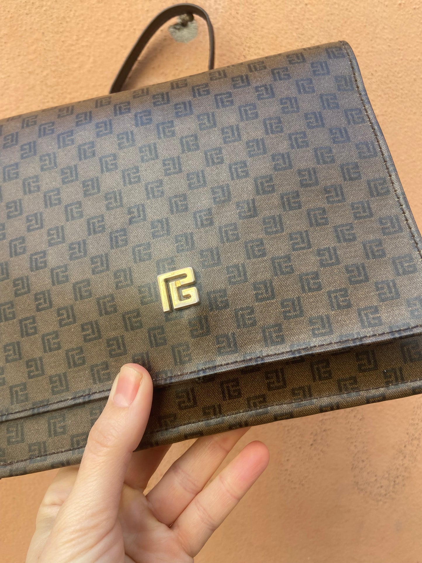 Pochette Balmain