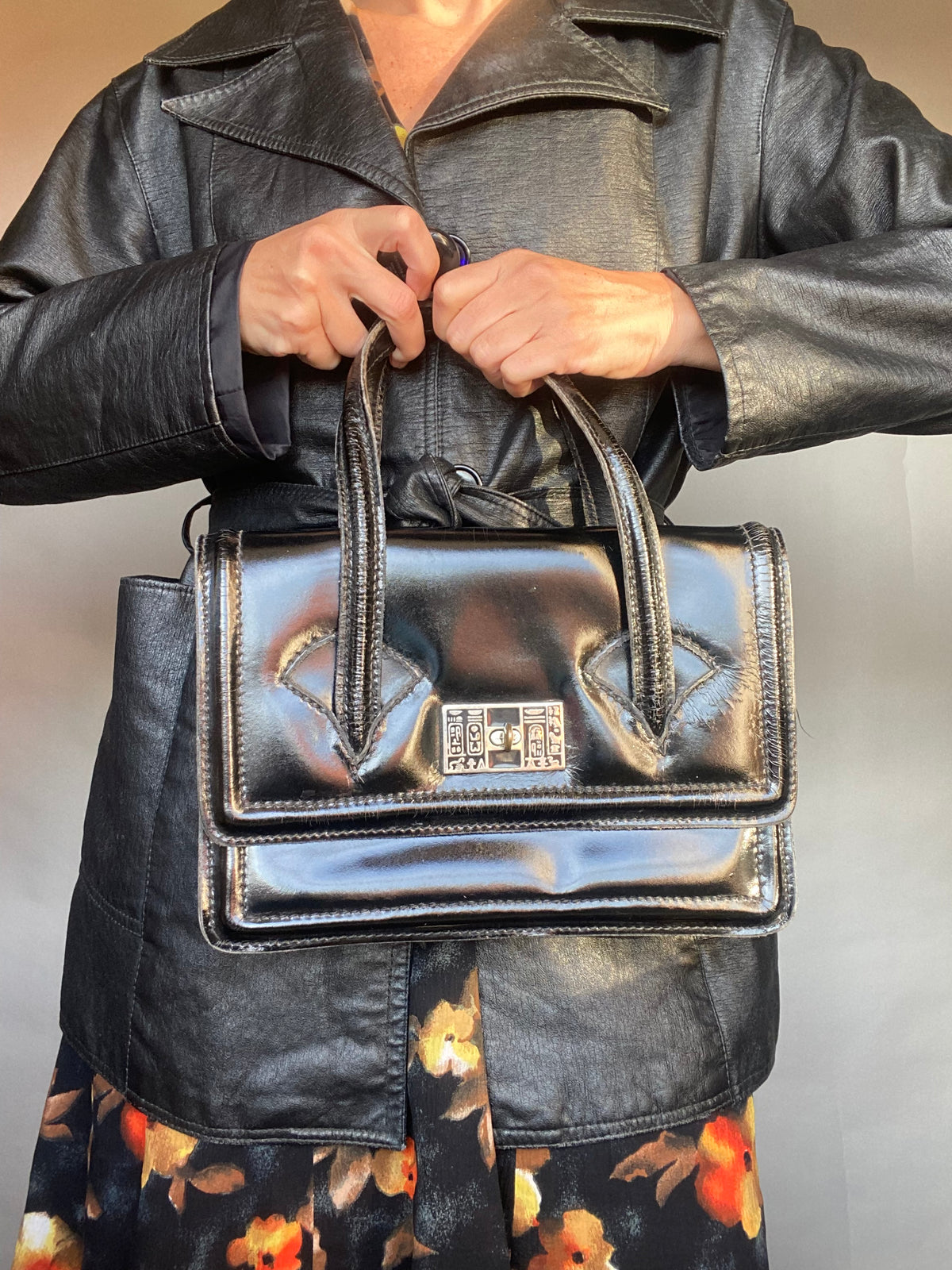 Borsetta vintage vernice