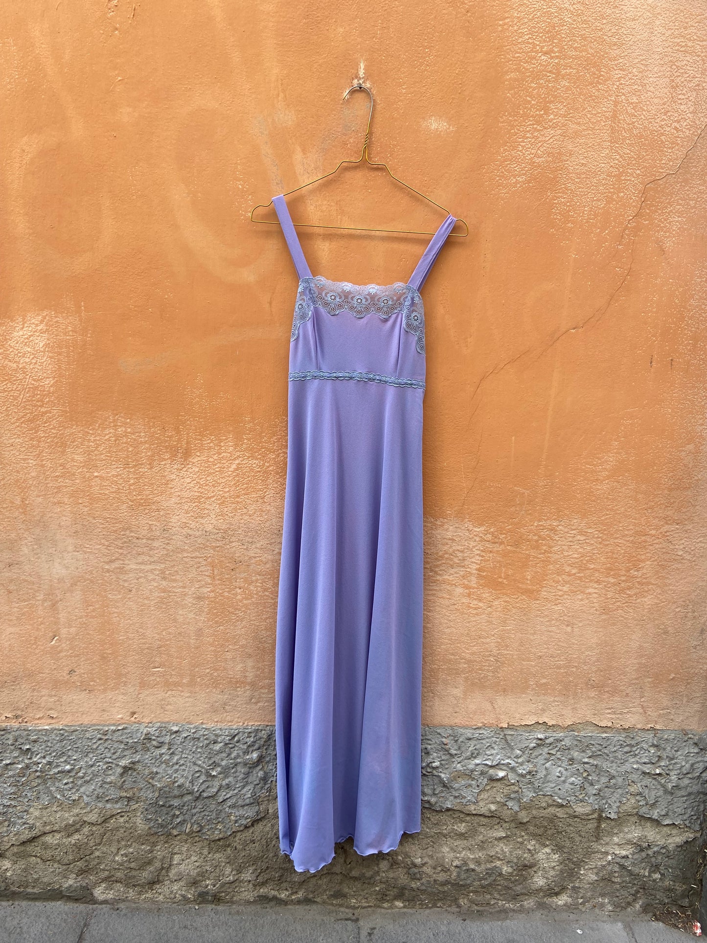 Abito lilla Romantico