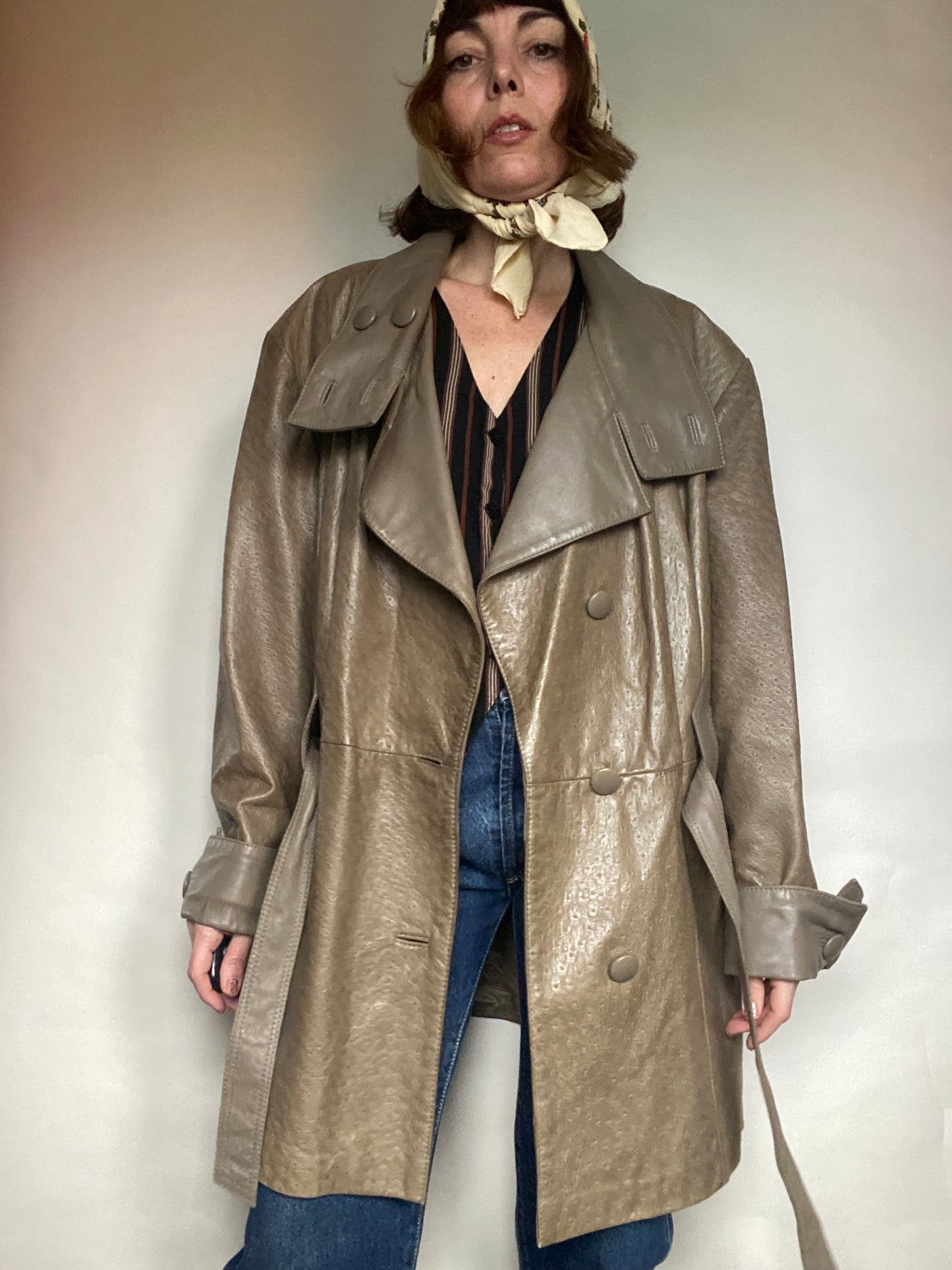 Trench in pelle