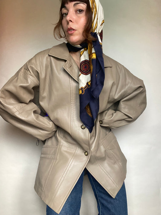 Giacca pelle tortora oversize