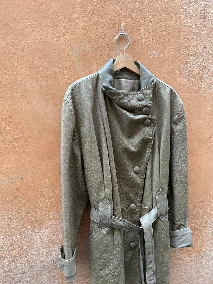 Trench in pelle